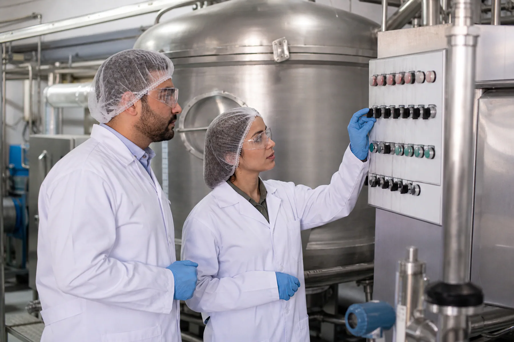 Review of mixing and processing controls in beverage manufacturing